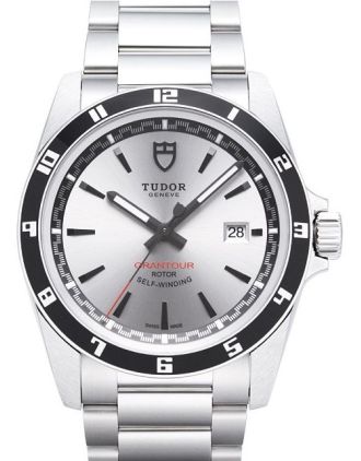 AAA Replica Tudor Grantour Date Silver Dial Steel Strap Mens Watch 20500N-2
