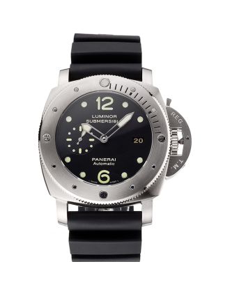 Swiss Panerai Luminor Submersible Black Dial Stainless Steel Case Black Rubber Strap